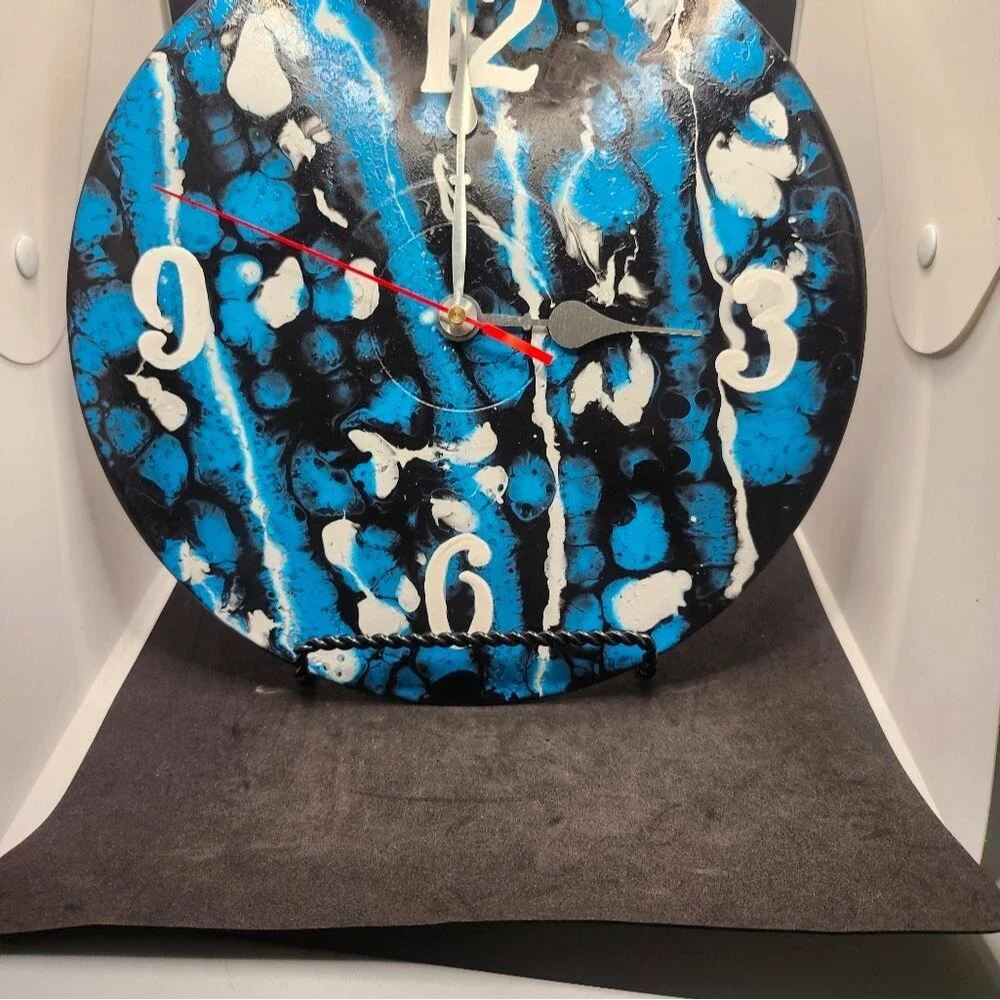 Hand Crafted Abstract Hanging Wall Clock Analog Vinyl Record Fluid Art Decor